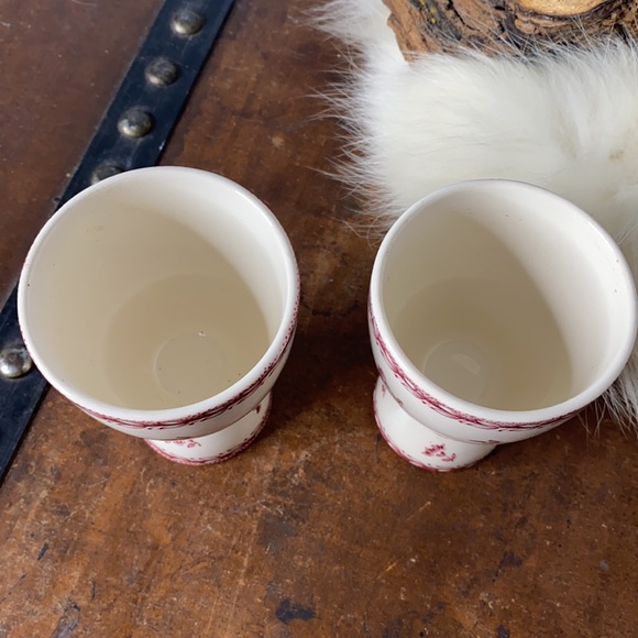 . Vintage Arabia Ceramic Egg Cups - Red Floral Pattern Server Egg Cups - Picture 4 of 7